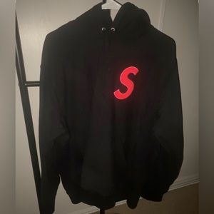 Supreme S logo hoodie FW19
